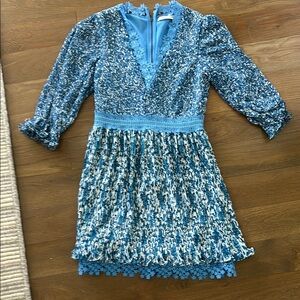 Alice + Olivia Blue and White Cocktail Dress with Plunge Neckline